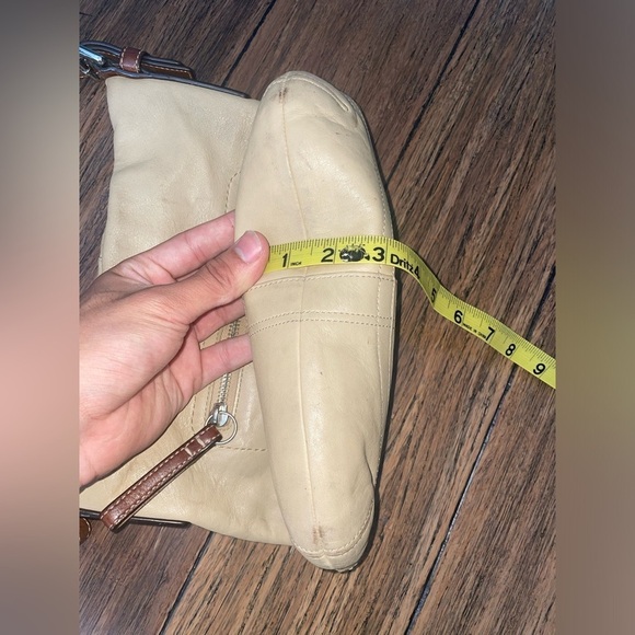 Vintage coach bag shoulder bag adjustable strap purse neutral minimalist - Picture 6 of 14